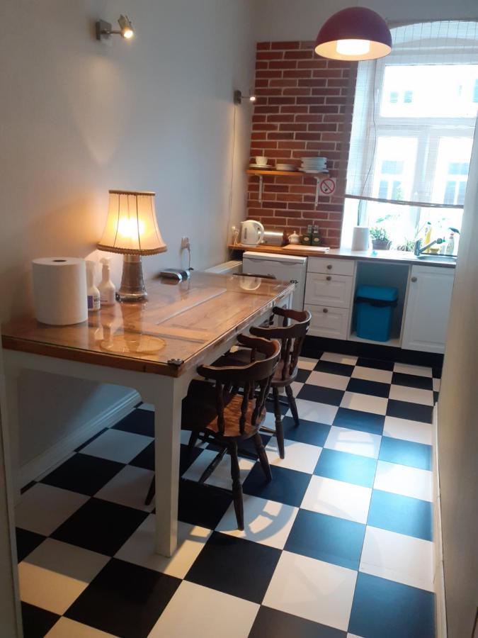 Apartament Cafe Belg 琴斯托霍瓦 外观 照片