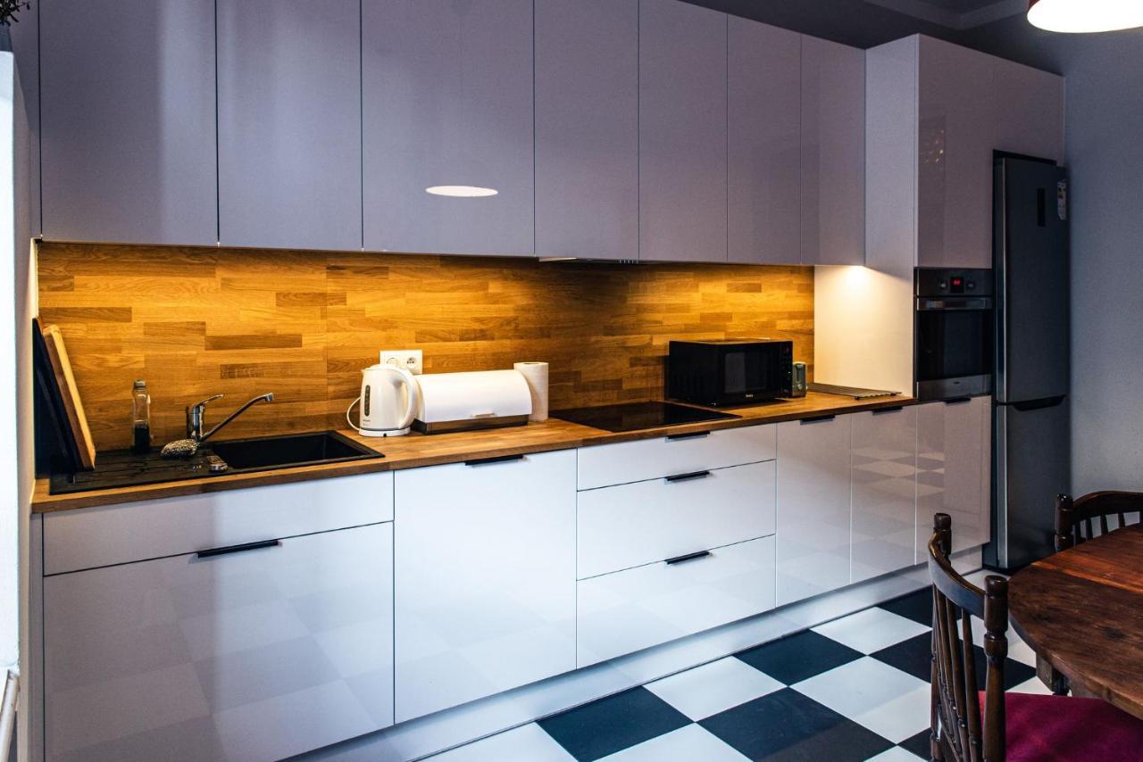 Apartament Cafe Belg 琴斯托霍瓦 外观 照片