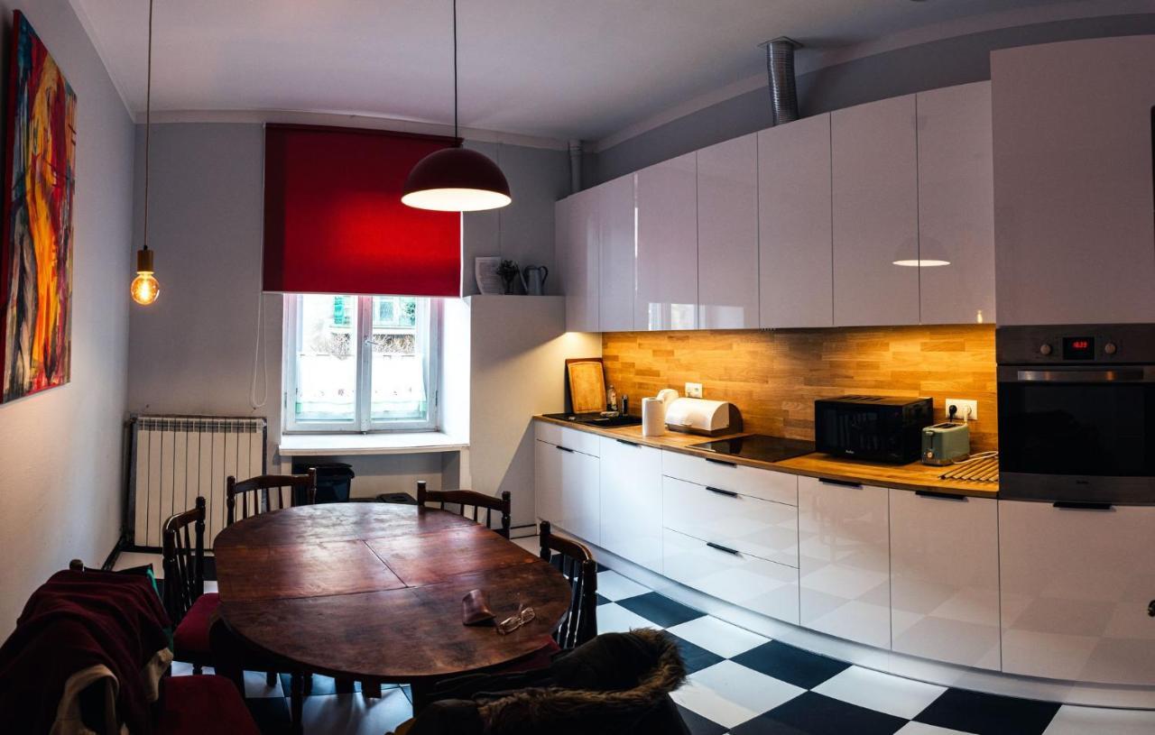 Apartament Cafe Belg 琴斯托霍瓦 外观 照片