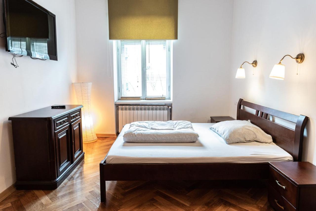 Apartament Cafe Belg 琴斯托霍瓦 外观 照片